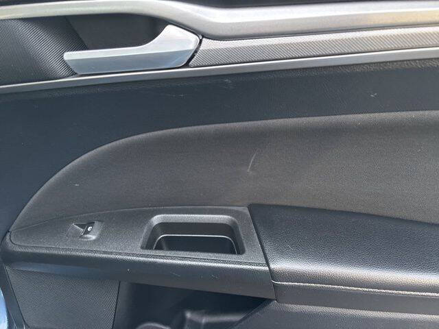 2019 Ford Fusion Hybrid SE