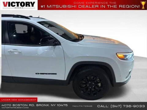 2023 Jeep Cherokee Altitude Lux