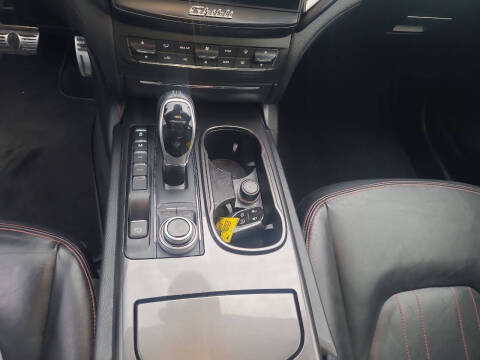 2017 Maserati Ghibli S