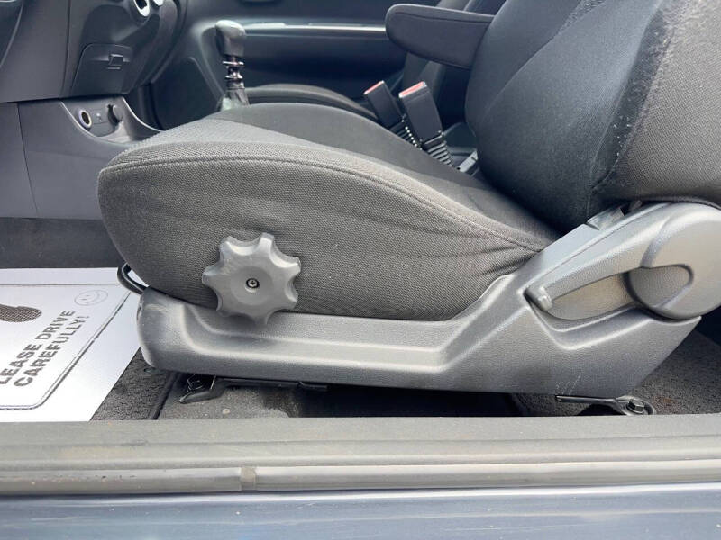 2009 Hyundai Accent SE