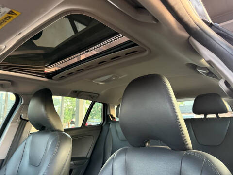 2015 Volvo V60 T5 Drive-E Premier