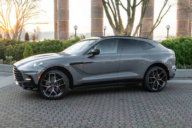 2026 Aston Martin DBX 46