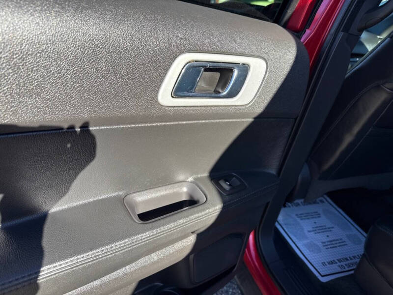 2011 Ford Explorer Limited