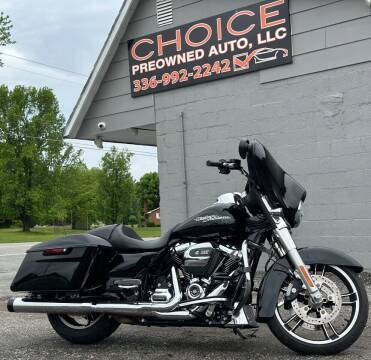 2019 Harley-Davidson Street Glide for sale at CHOICE PRE OWNED AUTO LLC in Kernersville NC