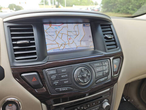 2015 Nissan Pathfinder SL