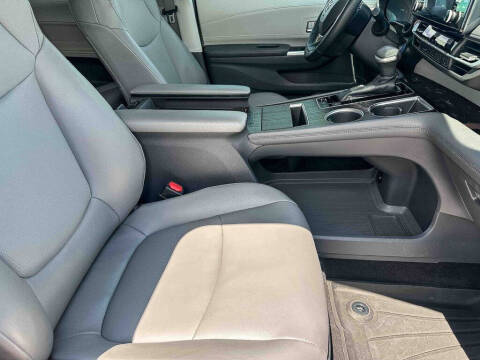 2021 Toyota Sienna