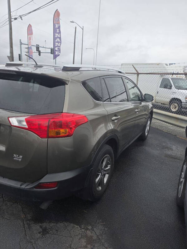2015 Toyota RAV4 XLE