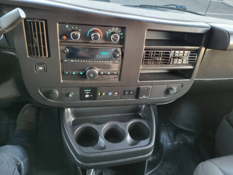 2023 GMC Savana 2500