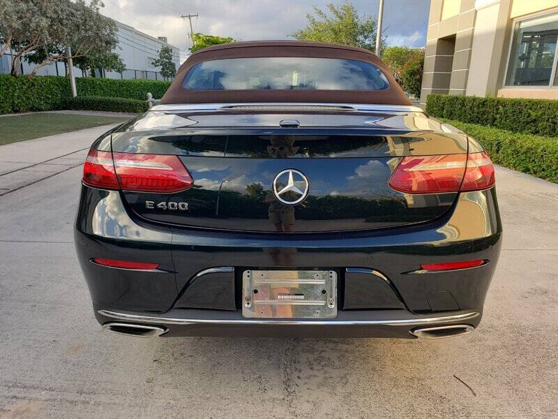 2018 Mercedes-Benz E-Class 24