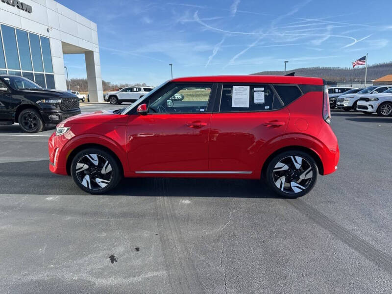 2023 Kia Soul GT-Line