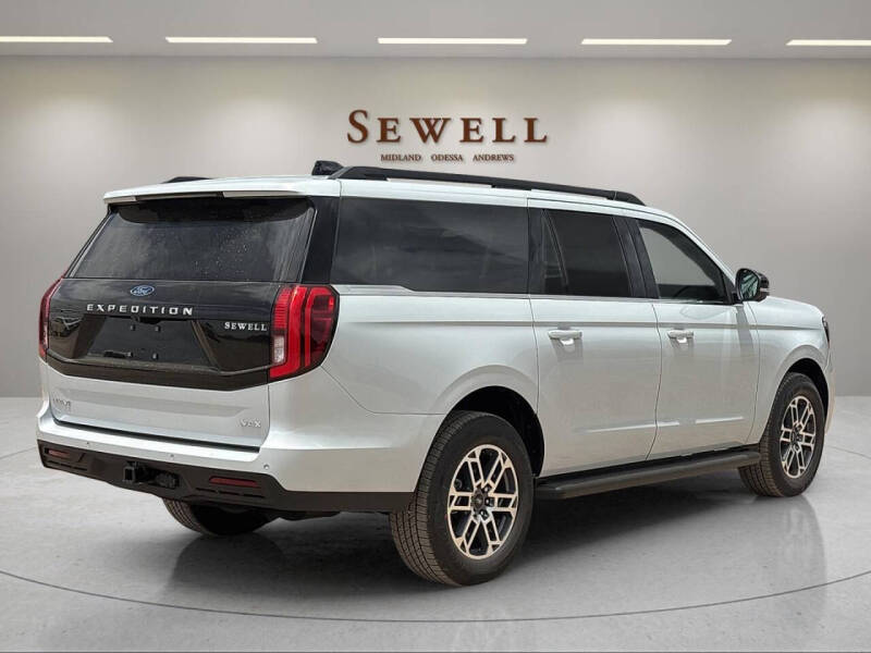2026 Ford Expedition MAX Active