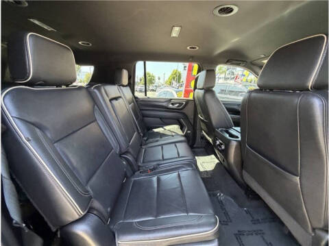 2021 GMC Yukon XL SLT