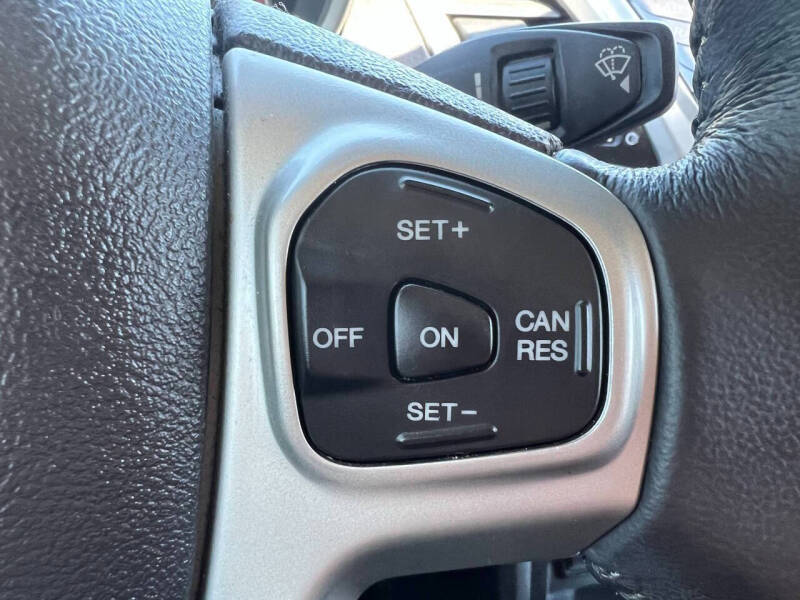 2011 Ford Fiesta SES