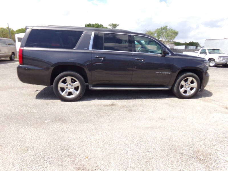 2015 Chevrolet Suburban LT