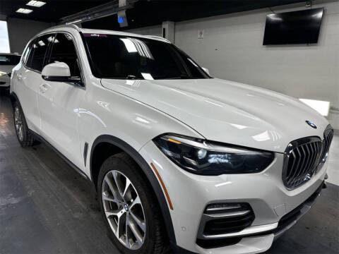 2020 BMW X5 for sale at ROYAL 1 AUTO FINANCE LLC in Toledo OH