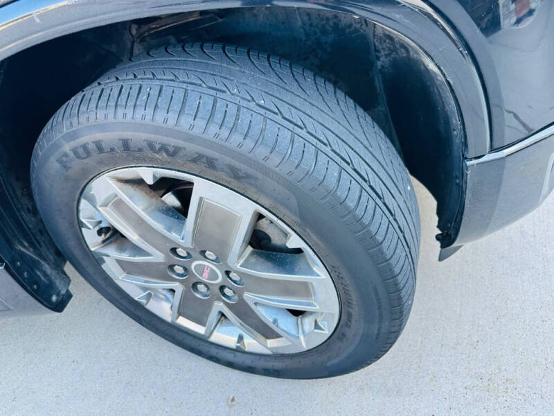 2011 GMC Acadia Denali
