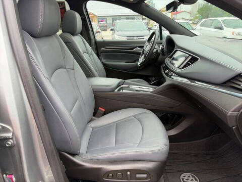 2023 Buick Enclave Premium