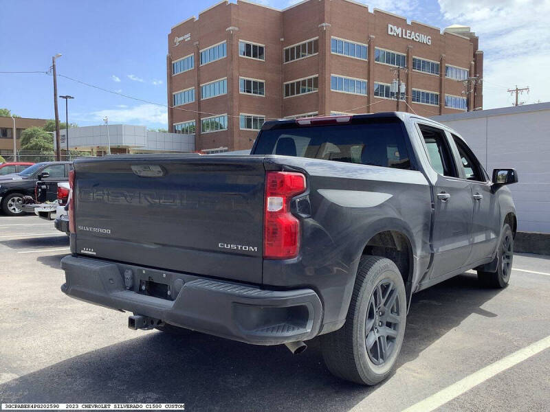 2023 Chevrolet Silverado 1500 Custom