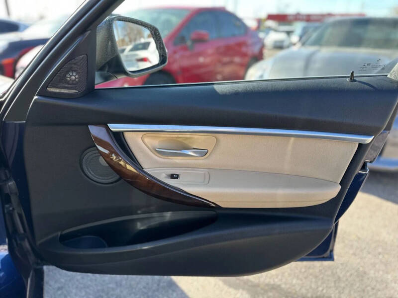 2017 BMW 3 Series 330e iPerformance