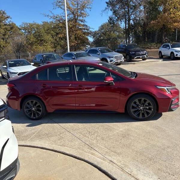 2025 Toyota Corolla SE