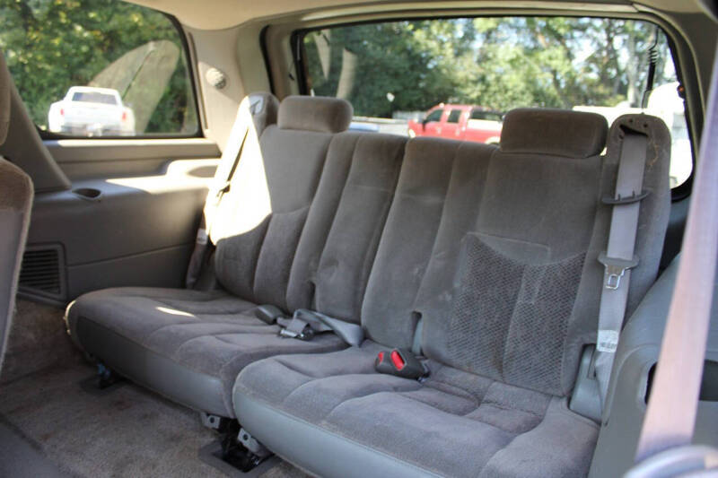 2003 Chevrolet Tahoe LS