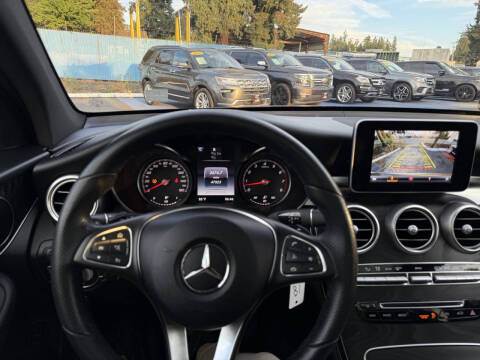 2017 Mercedes-Benz GLC GLC 300 4MATIC