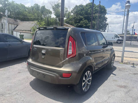 2012 Kia Soul !