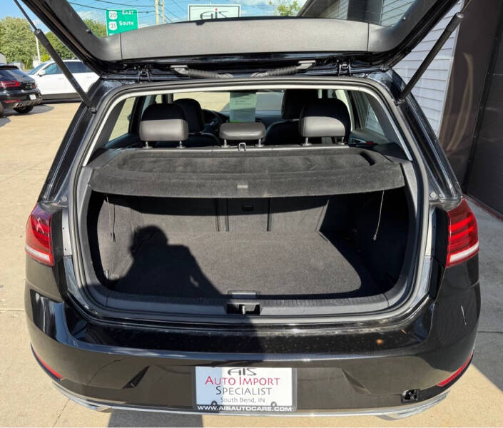 2021 Volkswagen Golf TSI