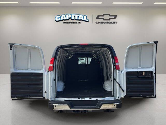 2026 Chevrolet Express 3500