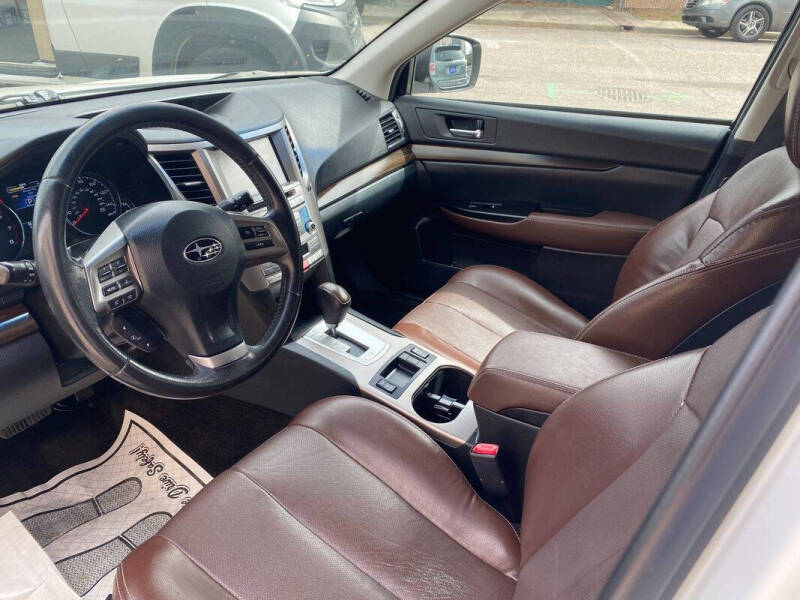 2013 Subaru Outback 2.5i Limited