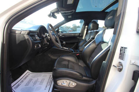 2023 Porsche Macan GTS