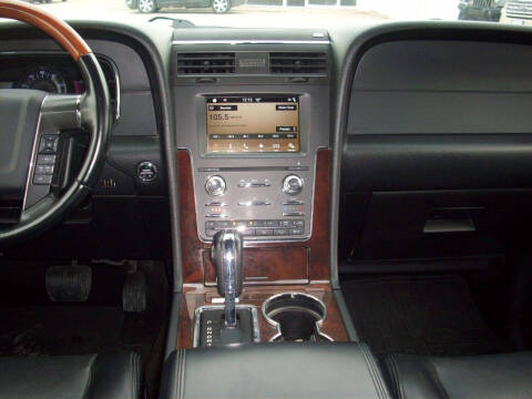 2017 Lincoln Navigator Select