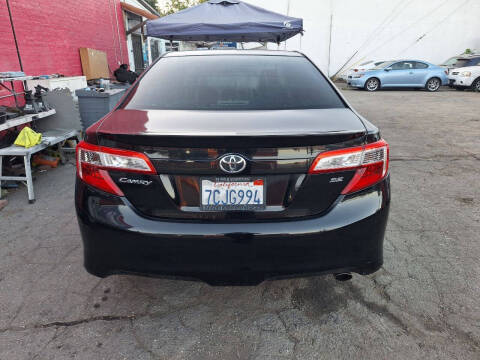 2013 Toyota Camry SE