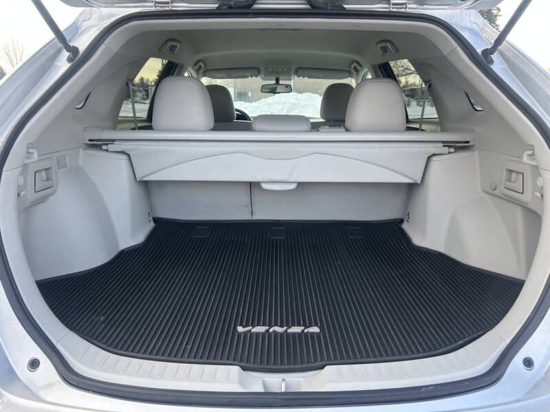 2012 Toyota Venza LE