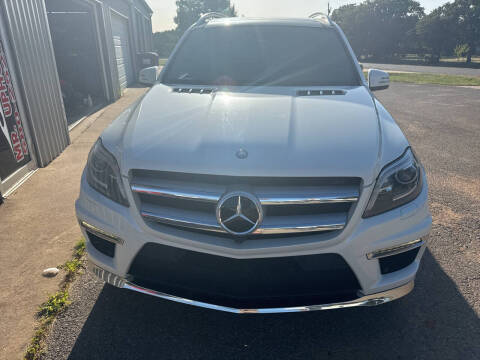 2015 Mercedes-Benz GL-Class GL 550 4MATIC