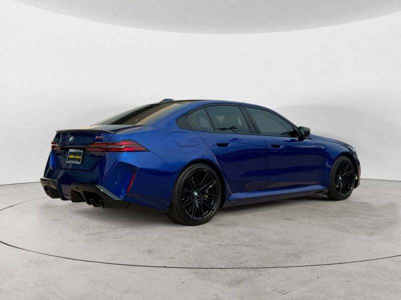 2025 BMW M5