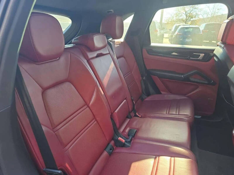 2020 Porsche Cayenne