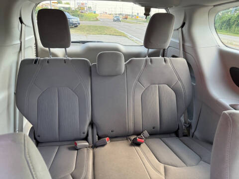 2017 Chrysler Pacifica Touring