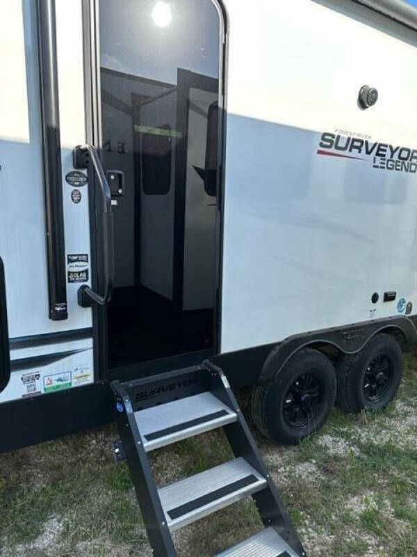 2023 Forest River Surveyor 296QBLE