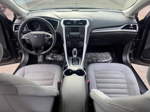 2014 Ford Fusion S