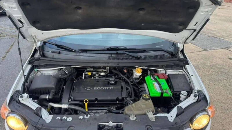 2016 Chevrolet Sonic LS Auto