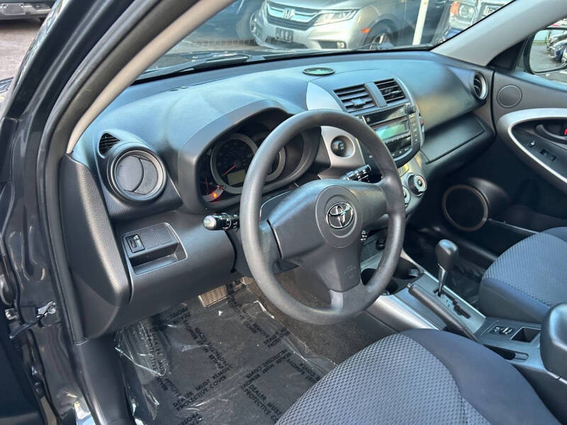 2007 Toyota RAV4 Sport