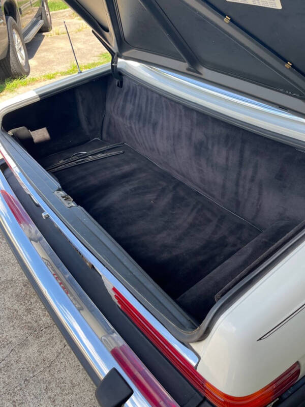 1985 Mercedes-Benz 380-Class 380 SL