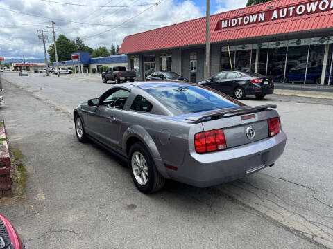 2006 Ford Mustang V6 Standard
