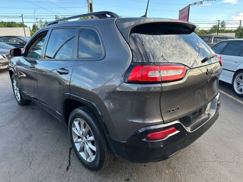 2018 Jeep Cherokee Tech Connect