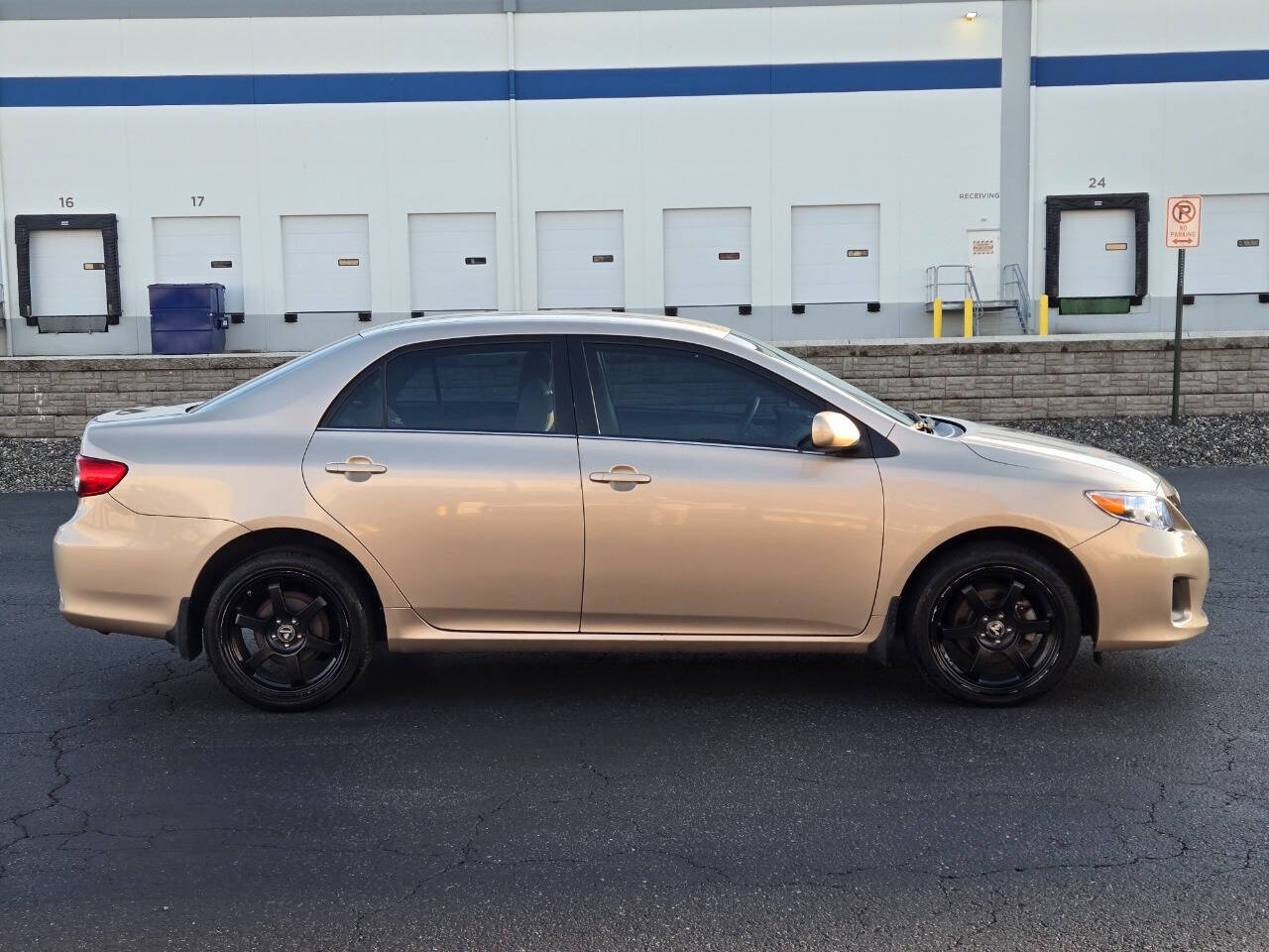 2013 Toyota Corolla for sale at Alpha Auto Sales in Auburn, WA