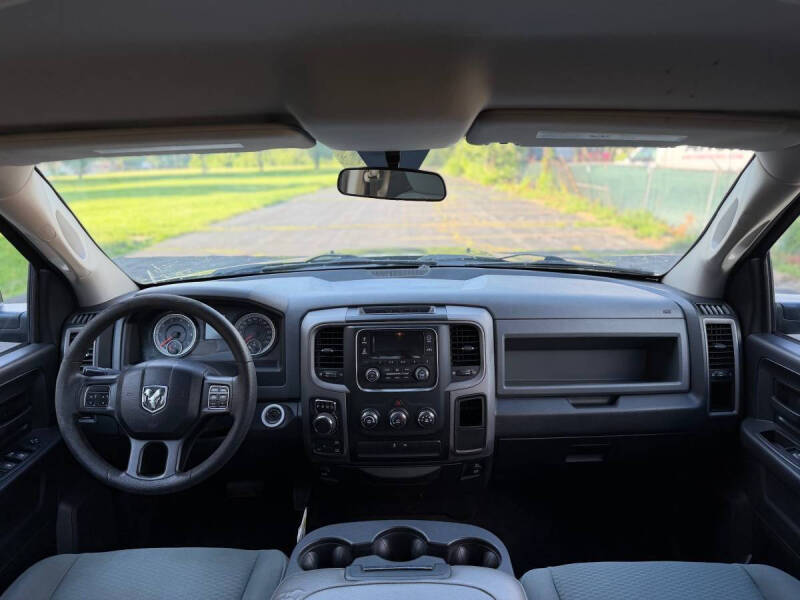 2016 RAM 1500 Express