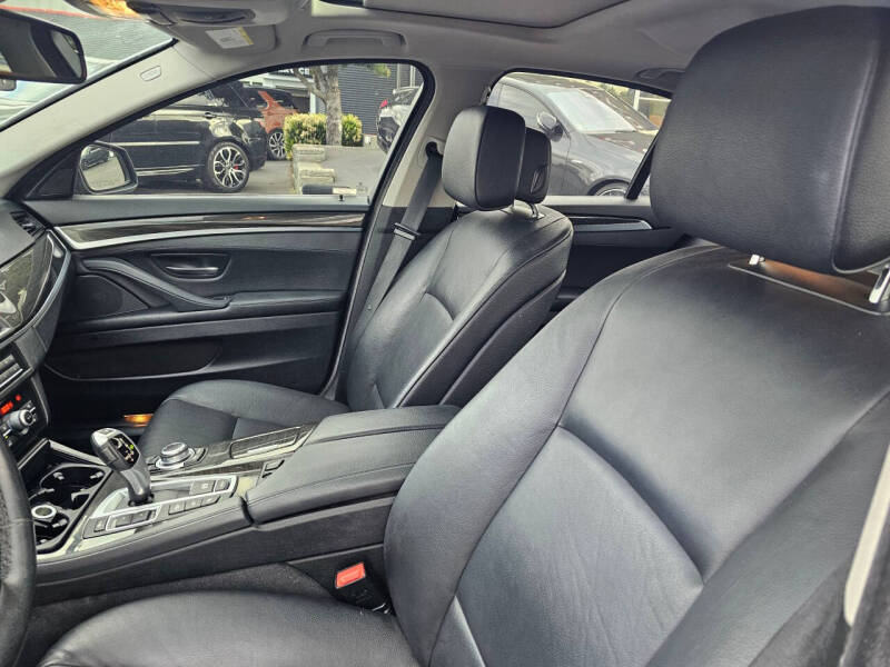 2013 BMW 5 Series 528i xDrive