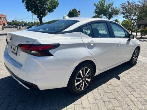2021 Nissan Versa SV