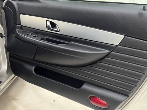 2005 Ford Thunderbird Deluxe